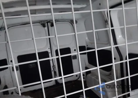 2013 Nissan Nv200 S z USA, uszkodzony, nr VIN 3N6CM0KN3DK696911